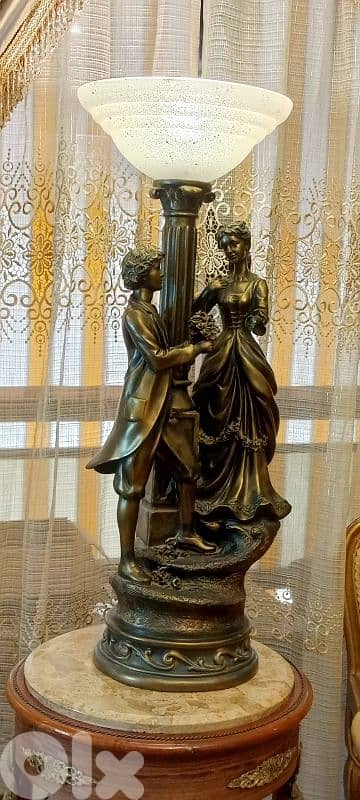 statu lampadaire rezine 1