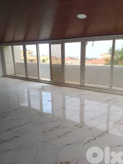 للأجار شقة جديدة  3  نوم بشامون المدارس تبعد دقبقتين عن مدرسة بيروت