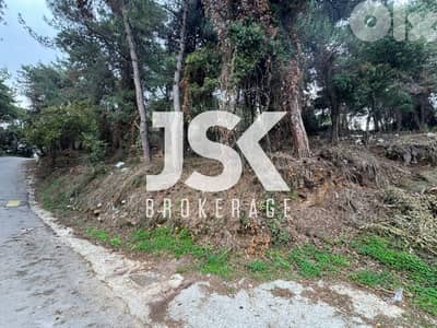 L19886 - A 1142 SQM Land For Sale in Baabdat