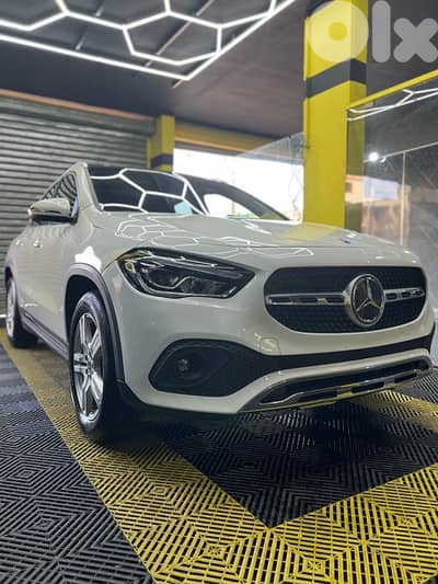 Mercedes-Benz GLA-Class 2021