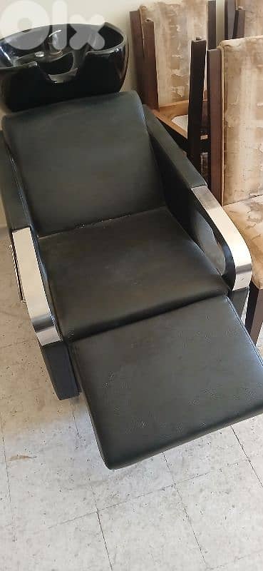 كرسي صالون حلاقة نسائي 0