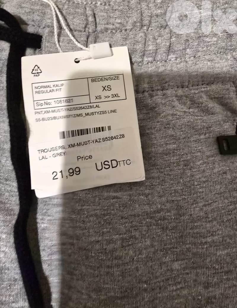 2 pants pull and bear and lc waikiki new size xs 2