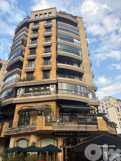 Luxury Living Apartment for Rent in Achrafieh