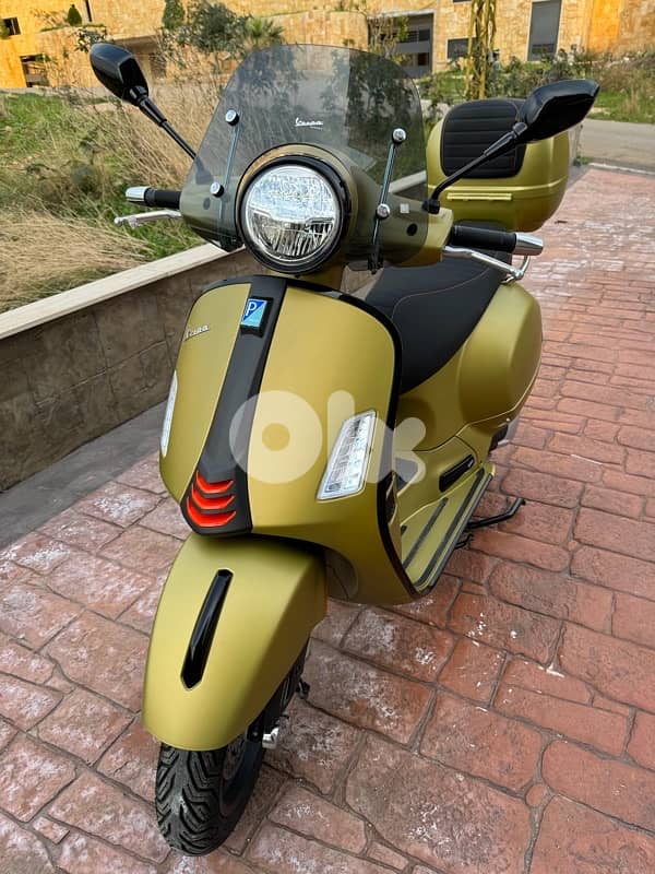 vespa gts 300s 1