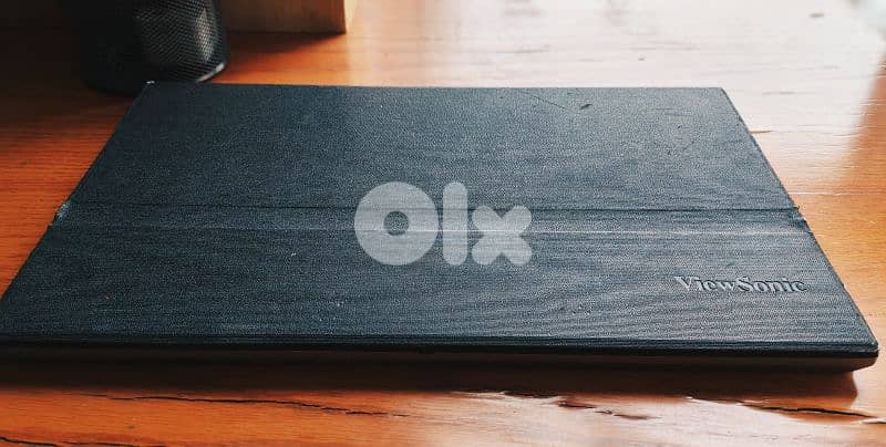 Dell Inspiron 15 core i5 & Portable Monitor 1