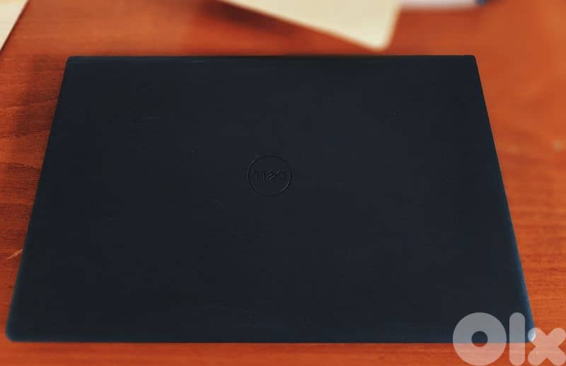 Dell Inspiron 15 core i5 & Portable Monitor 4