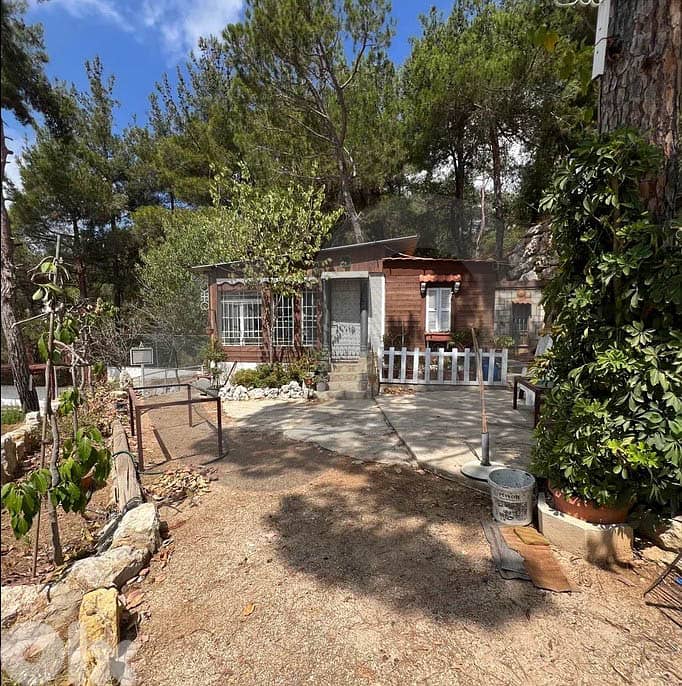 Prime 1362 sqm Land in the Heart of Broumana REF#DT129746 9