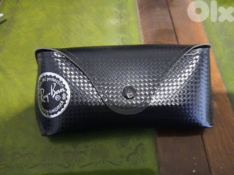 Sunglasses Ray-Ban Black view color 1