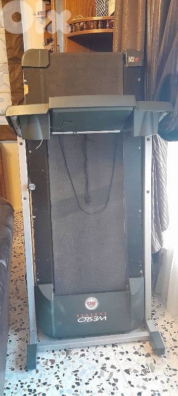 For sale: Weslo Cadence treadmill – very good condition! 1