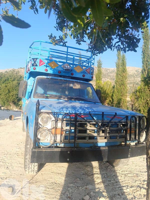 Nissan junior 1980 0