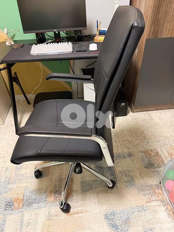 Office Chair 1