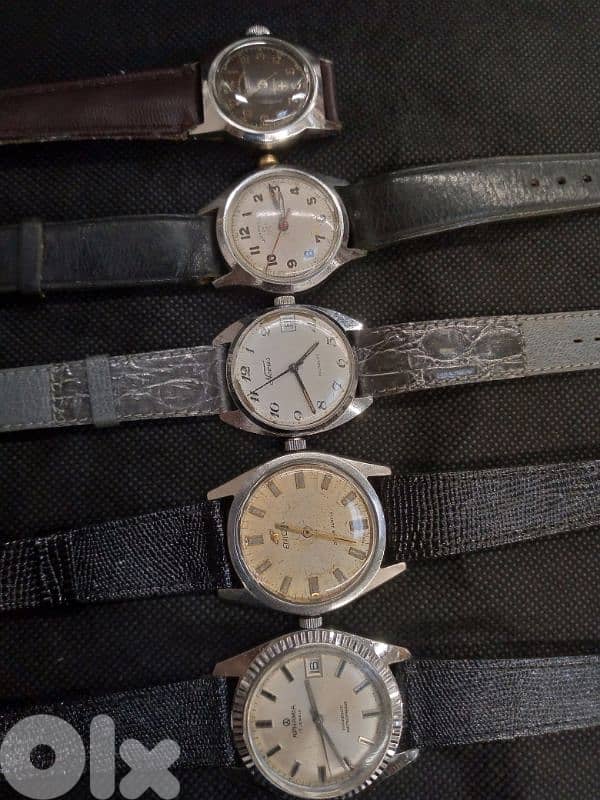5 vintage Swiss watches manual movement all for 125$ 0