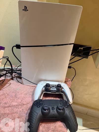 ps5 slim super clean
