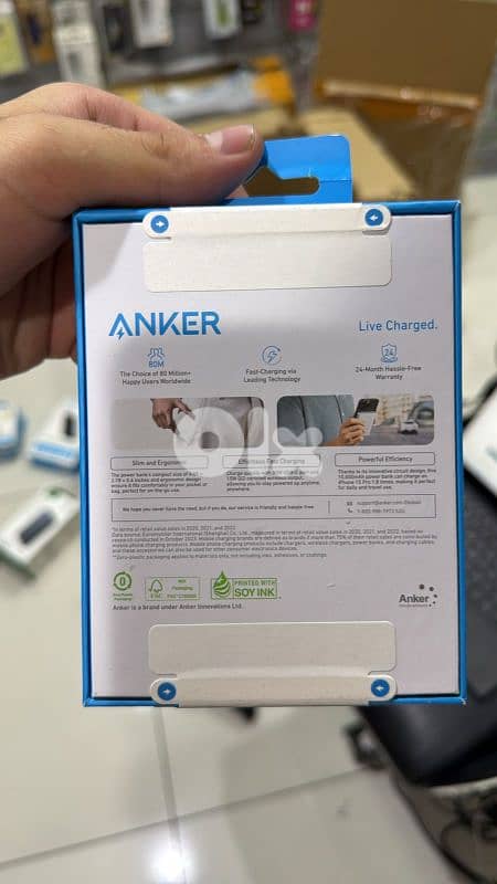 Anker MagGo Power Bank (10k,Ultra slim) white 1