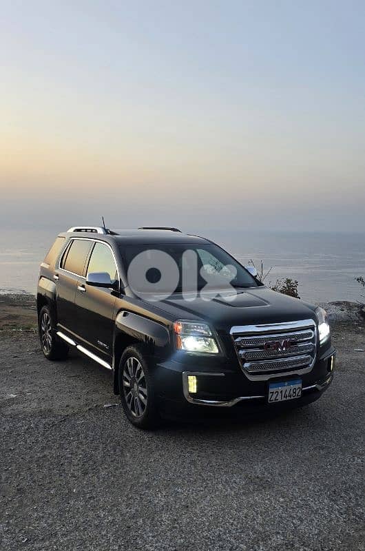 GMC TERRAIN DENALI 2016 AWD V6, 67000 MILES, CLEAN CARFAX 0