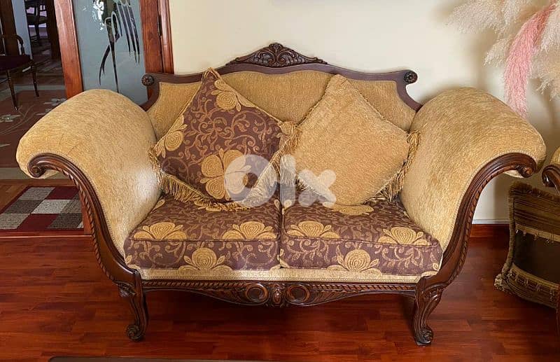 Salon furniture set - صالون 1