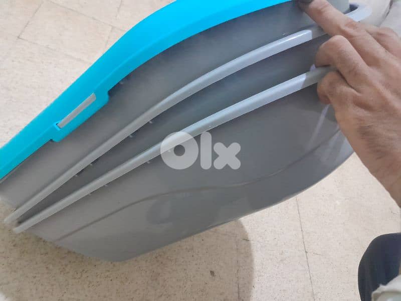 ليتر بوكس مع رفش والعاب وصحن اكل 1