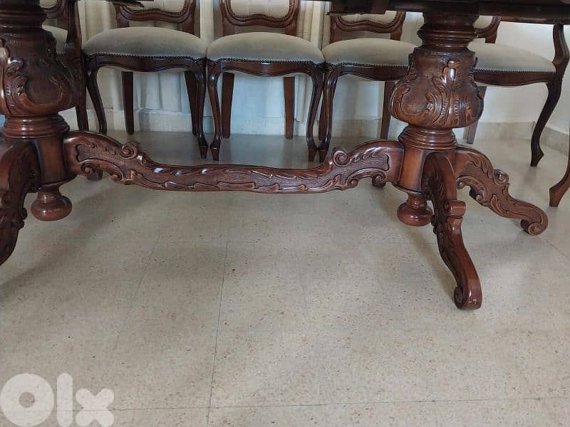 طاولة سفرة ١٠ كراسي 3