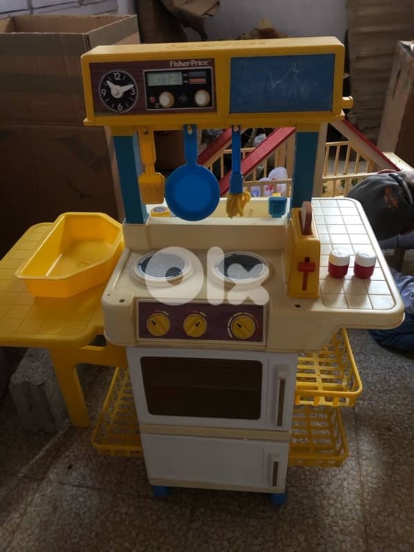 Fisher and Price Kitchen 1