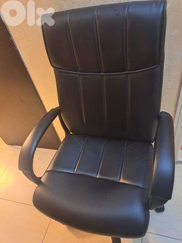 Office Chair (Executive) 0