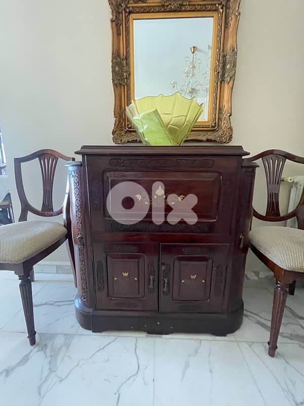 2 Minibar and secretaire antique mint condition 1