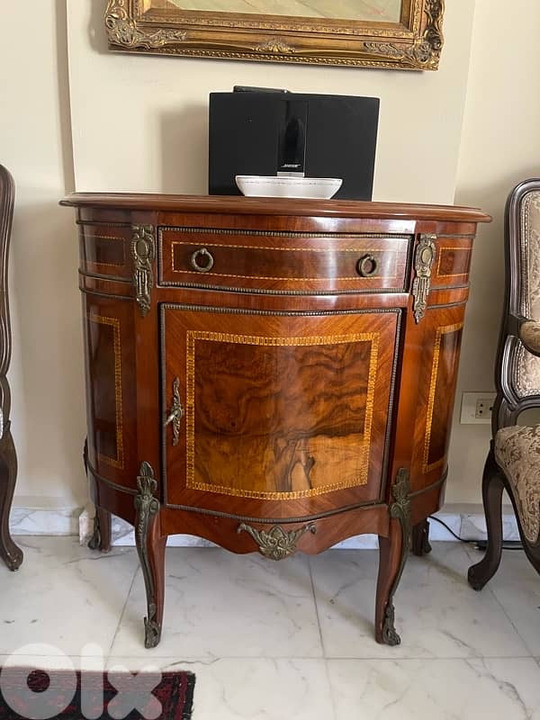 2 Minibar and secretaire antique mint condition 2