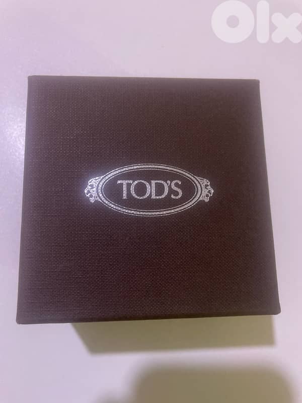 Tod’s genuine yellow leather bracelet 1