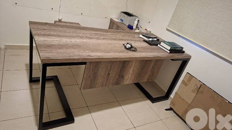 مكتب خشب 6
