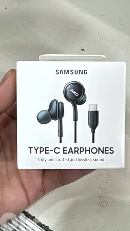 Samsung earphones type-c earphones akg black 0