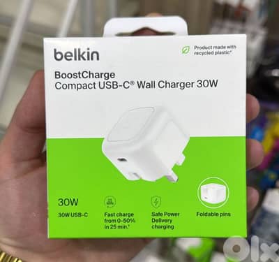Belkin Boostcharge compact Usb-c wall charger 30w 3pin white