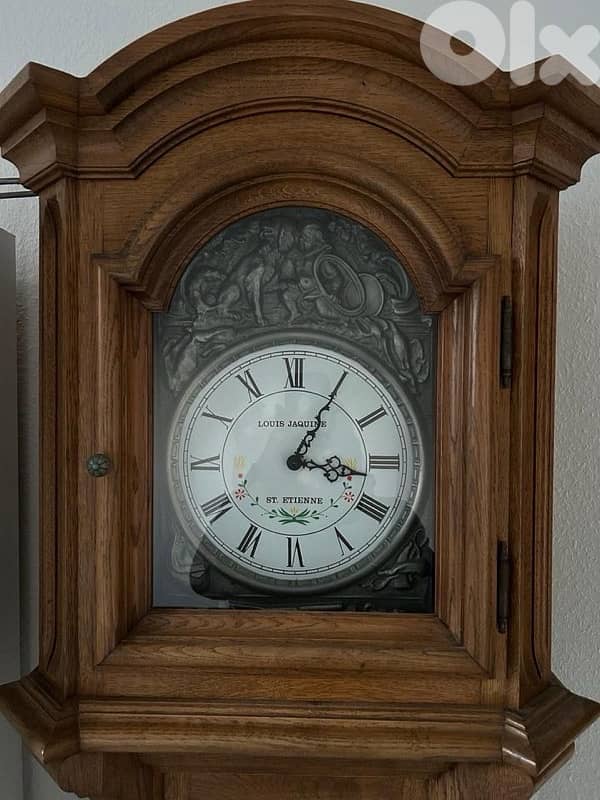 ساعة حائط أرضية كلاسيكية (Grandfather Clock) 1