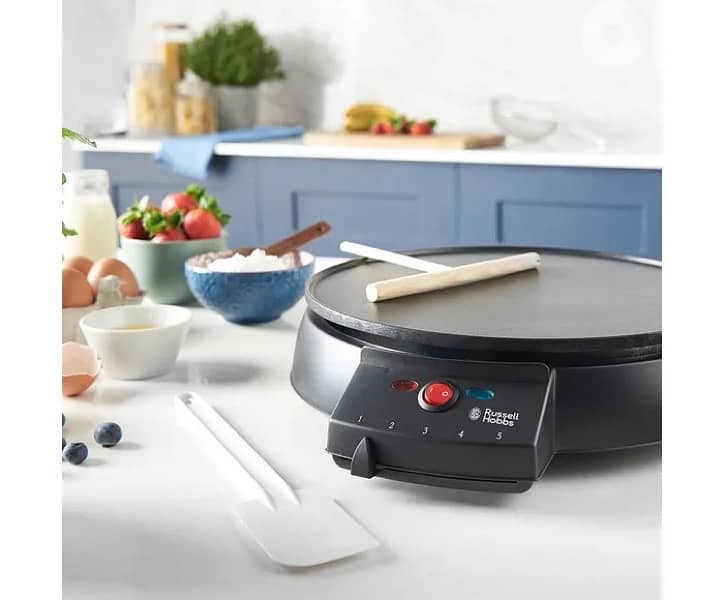 Russell Hobbs Crêpe & Pancake Maker 4