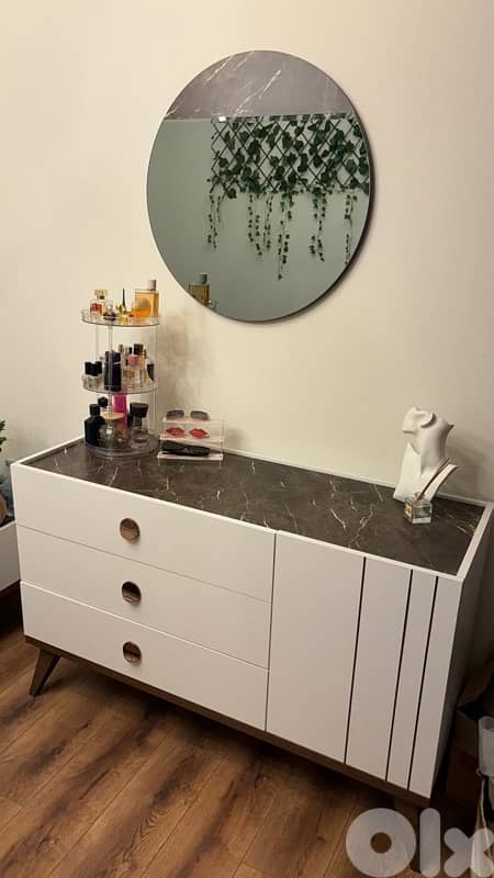 dressing vanity table 2