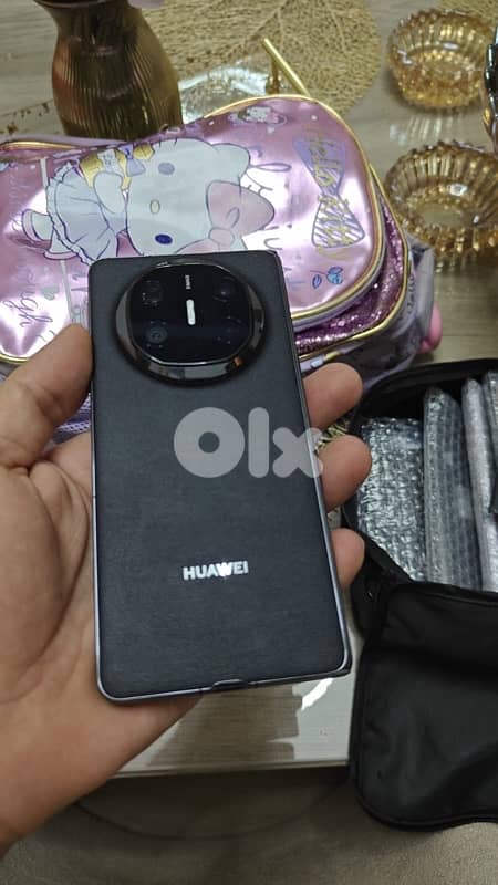 huawei mate x6 like new 0