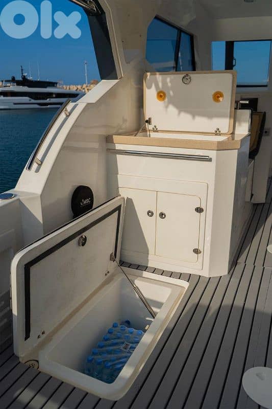 silver craft fishing boat 5