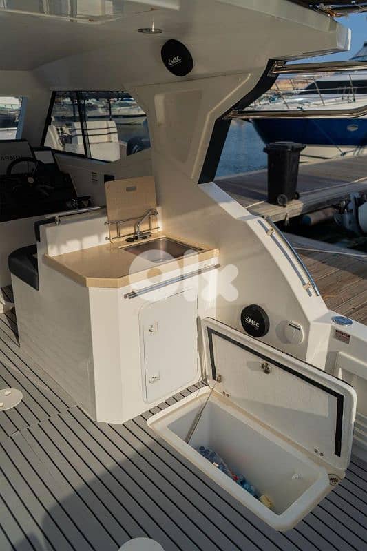 silver craft fishing boat 7