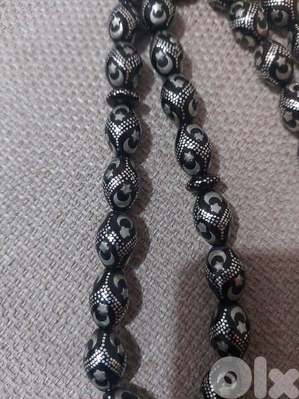 مسبحة يسر قديمة 1