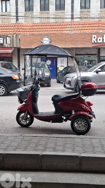 tricycle 3 wheels with battery lithium 0