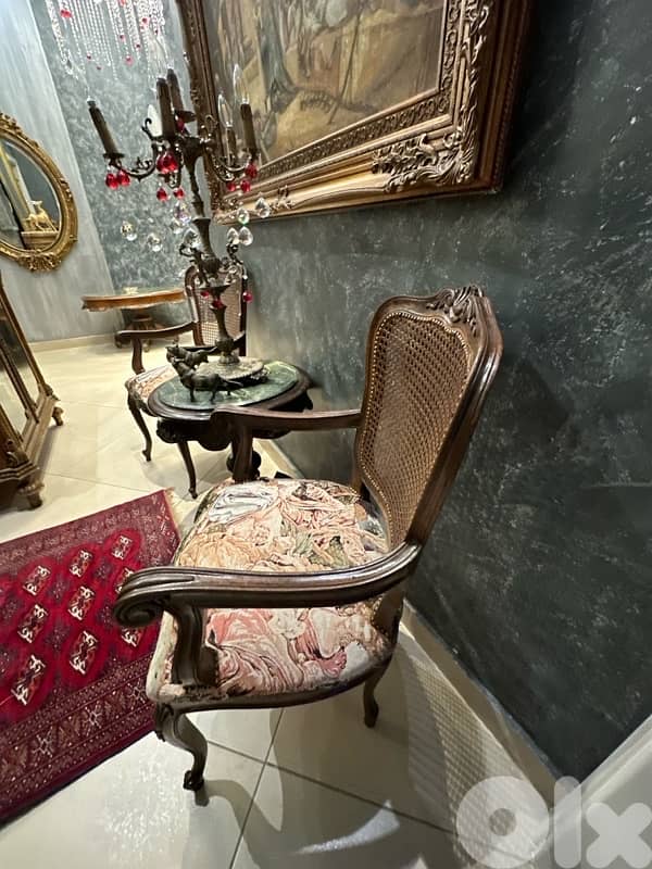 2berjer and table marble auntique 4