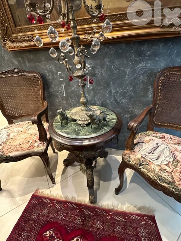 2berjer and table marble auntique 7
