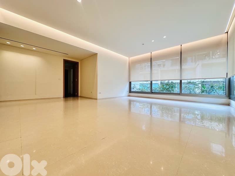 3 Bedrooms For Rent In Ain Mraiseh | شقة للايجار في بيروت 0