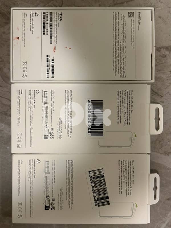 iphone 16 pro max desert titanium 256 gb with two apple covers 1