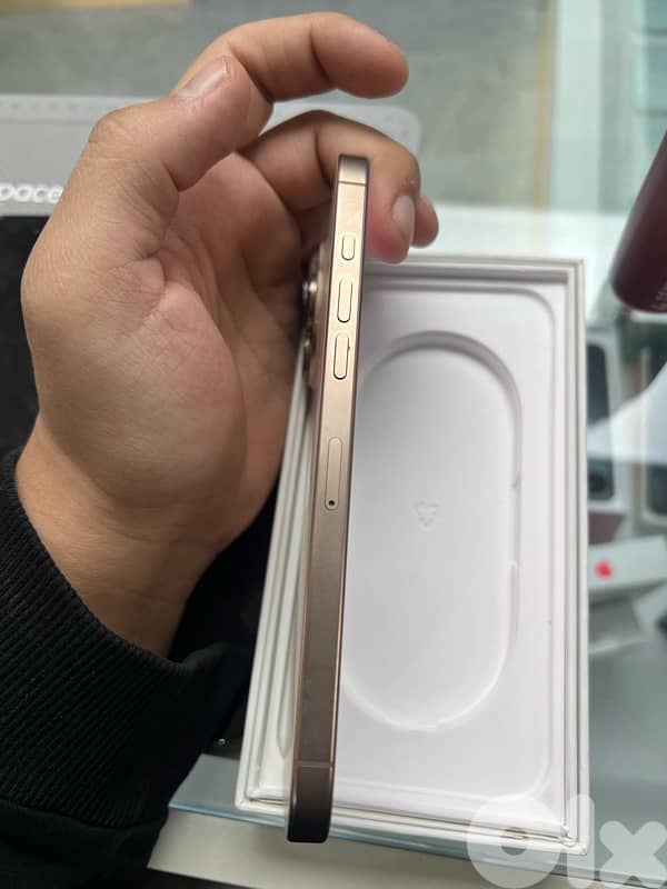 iphone 16 pro max 99% battery health 2