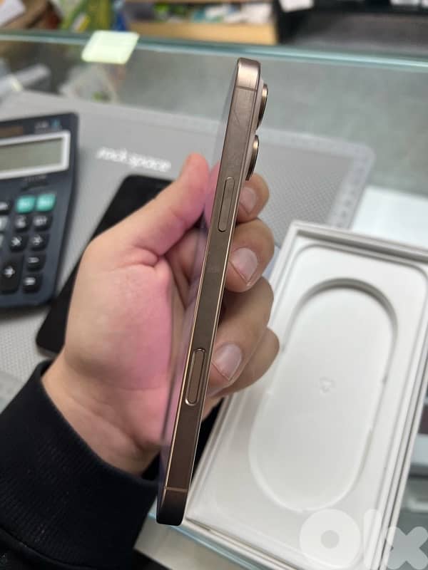 iphone 16 pro max 99% battery health 3