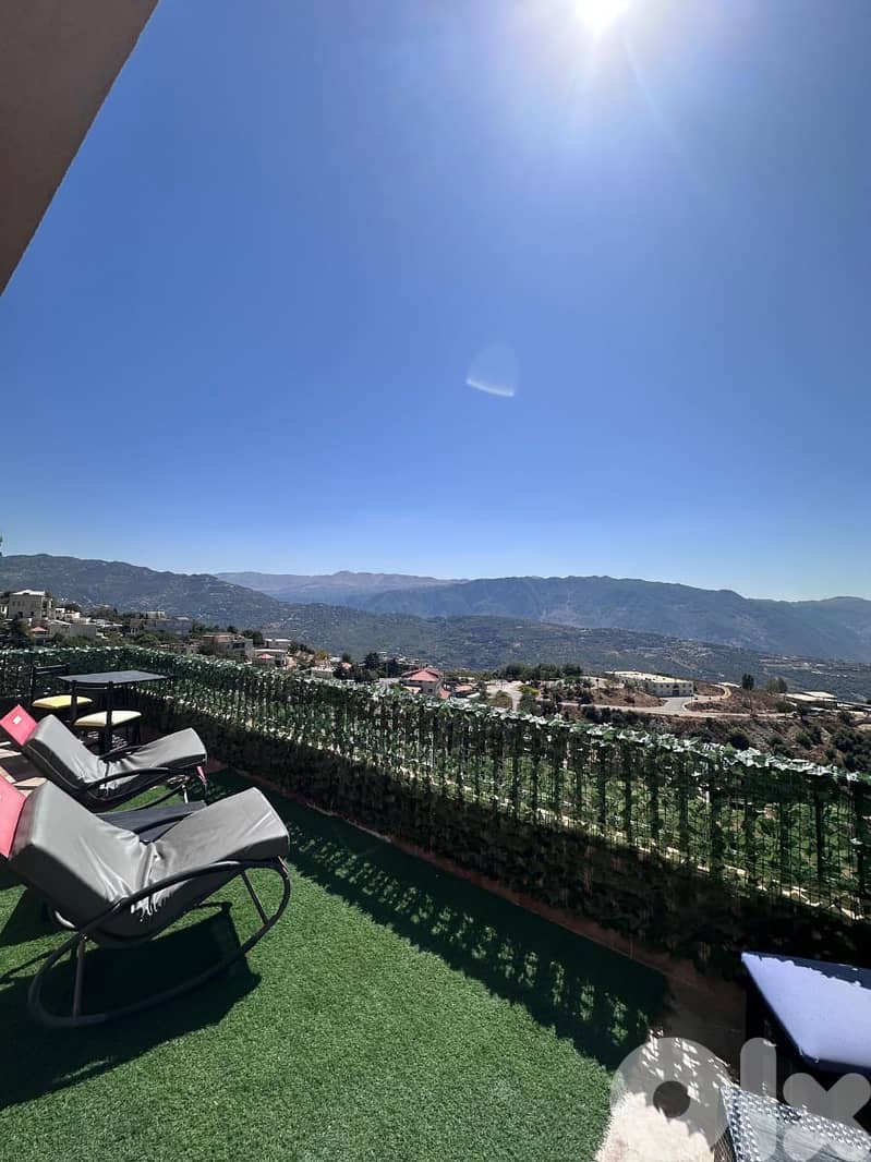 Hotel For Sale In Annaya - فندق للبيع في عنايا 1