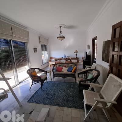 Apartment for rent in Ballouneh شقة للايجار في بلوني