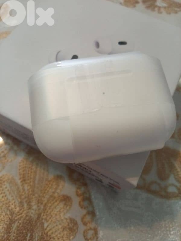 Apple airpods 2nd gen 2
