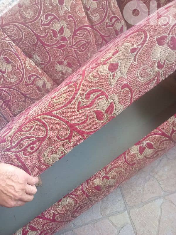 قعده ٦ قطع صندوق كلون بيصيرو تخت بحاله ممتاذه موجوده عاليه 0