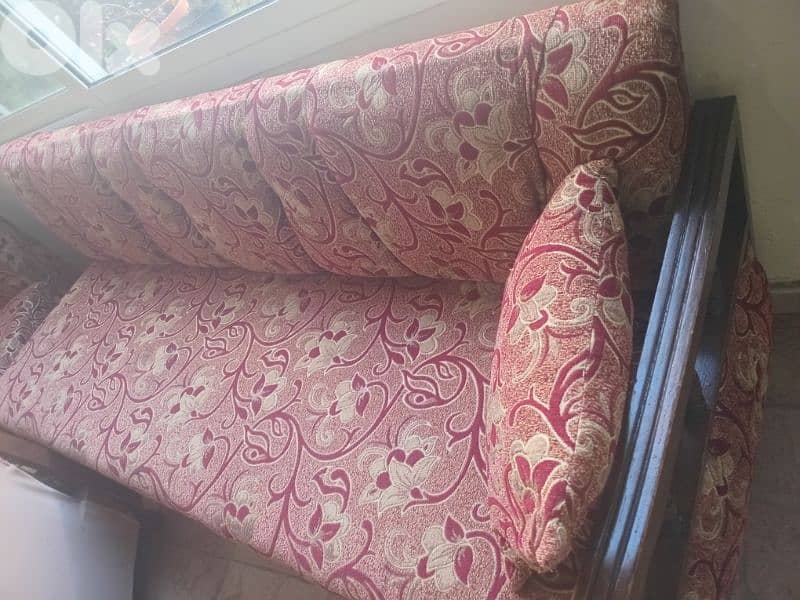 قعده ٦ قطع صندوق كلون بيصيرو تخت بحاله ممتاذه موجوده عاليه 4