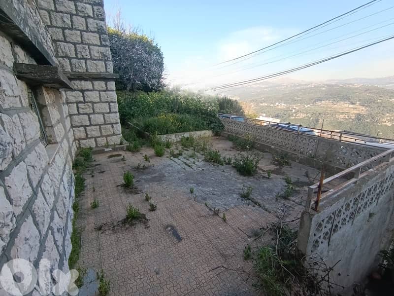 Old House for Sale in Beit Mery 0